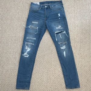 H&M Distressed Skinny Jeans